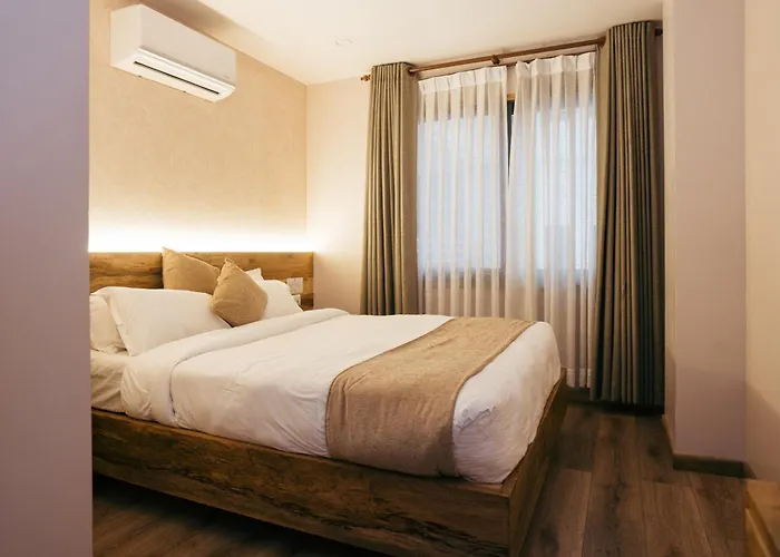 Bhrikuti Tara Hotel