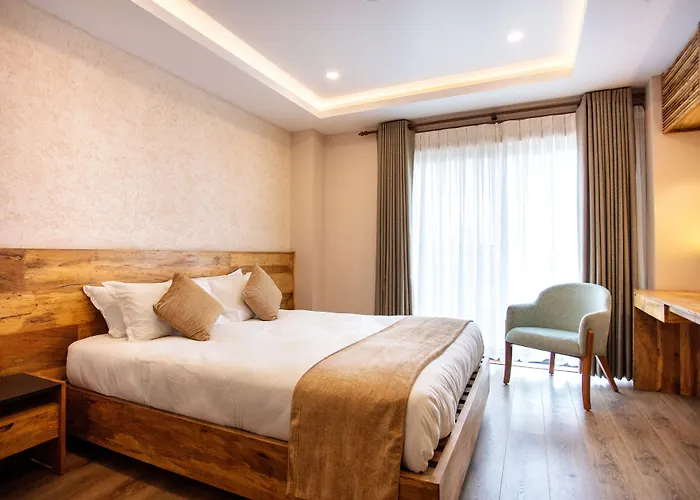 Bhrikuti Tara Hotel 3*