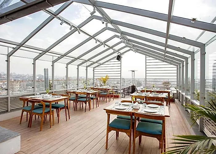Hotel Bhrikuti Tara 3*