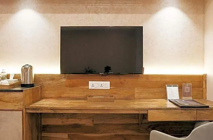 Bhrikuti Tara Hotel 3*