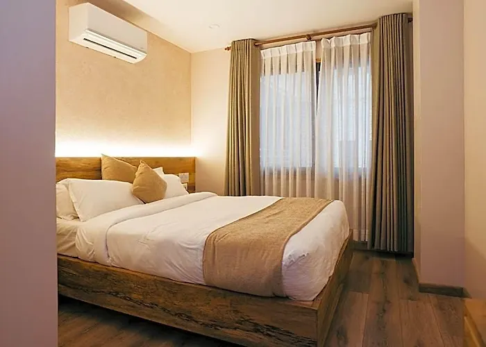 Hotel Bhrikuti Tara