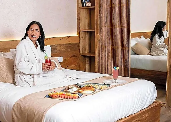 Bhrikuti Tara Hotel 3*